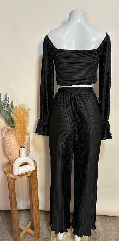 Two piece black flowy set