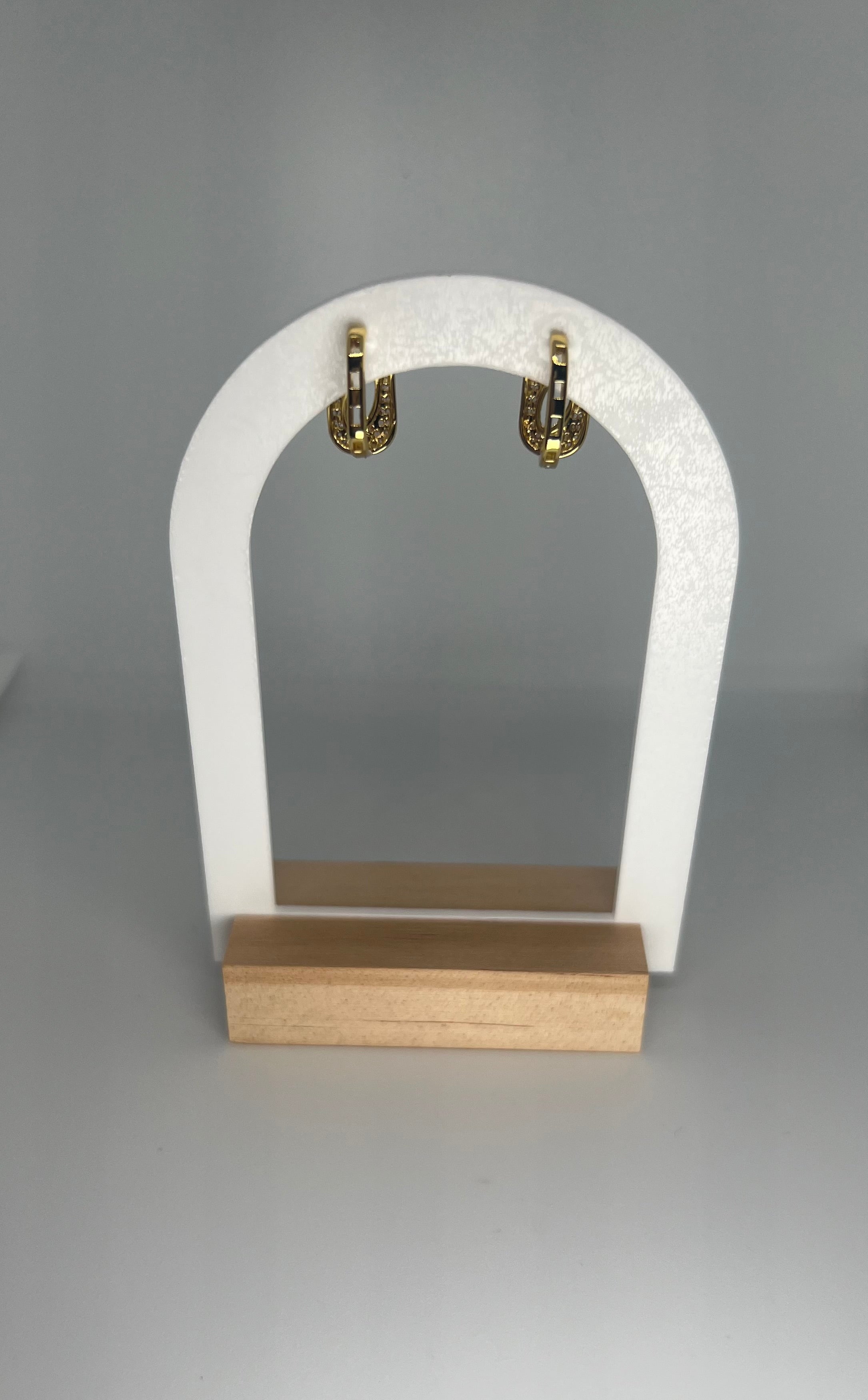 Gold oval rhinestone earrings