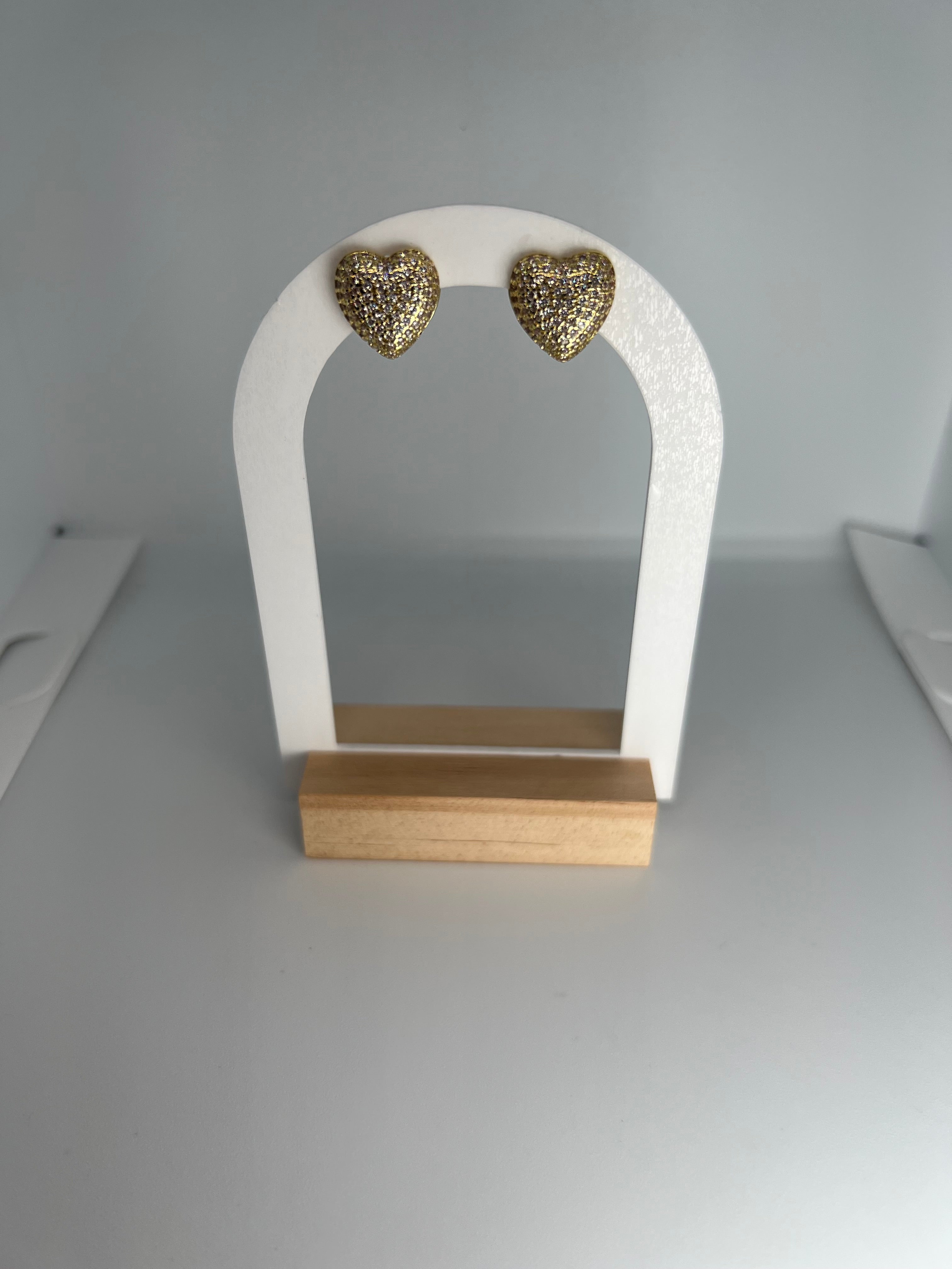 Stainless steel rhinestone heart studs