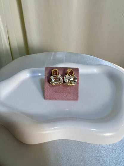 Rhinestone gold earrings