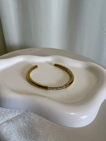Rhine stone adjustable bracelet