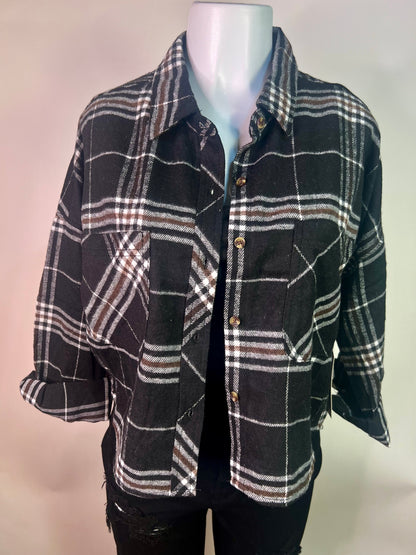 Black crop top flannel (Copy)