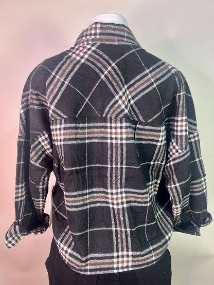 Black crop top flannel (Copy)