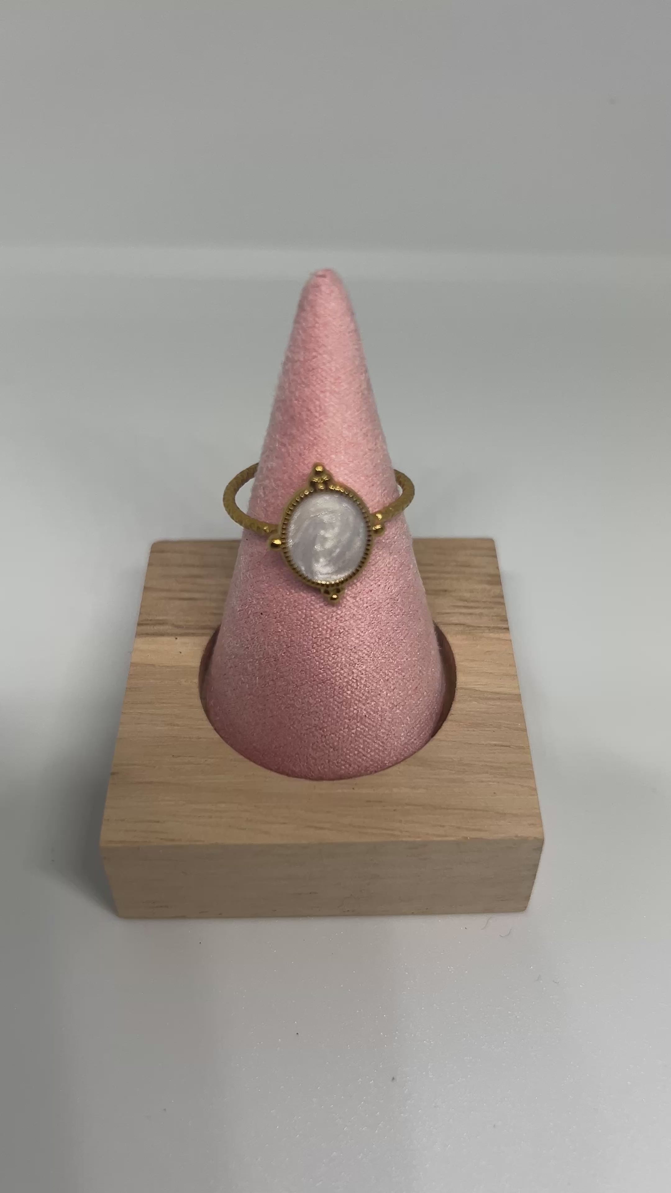 Pearl white adjustable ring